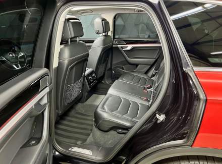 Volkswagen - Touareg