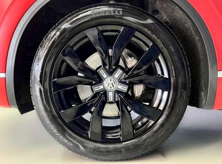 Volkswagen - Touareg