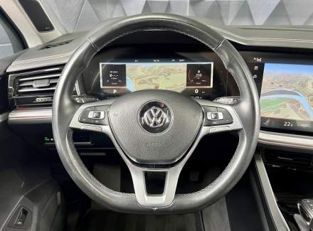 Volkswagen - Touareg