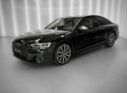 Audi - S8