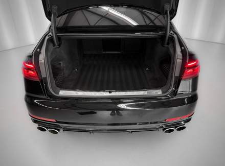 Audi - S8