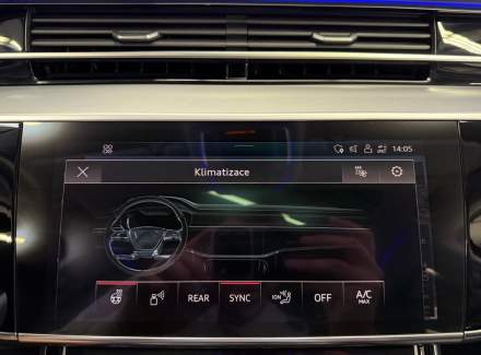 Audi - S8