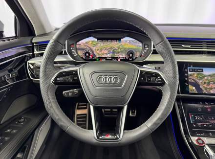Audi - S8
