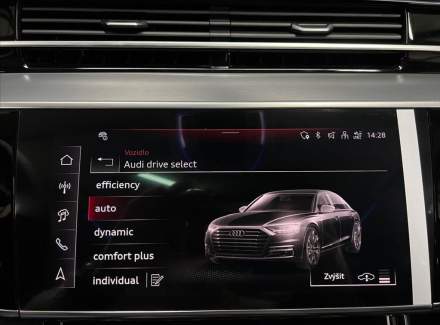 Audi - S8