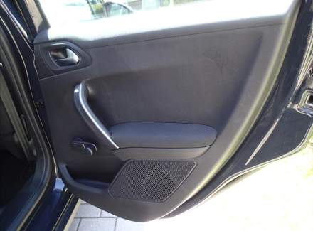 Peugeot - 2008