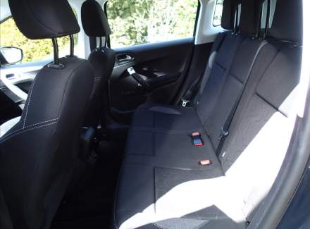 Peugeot - 2008