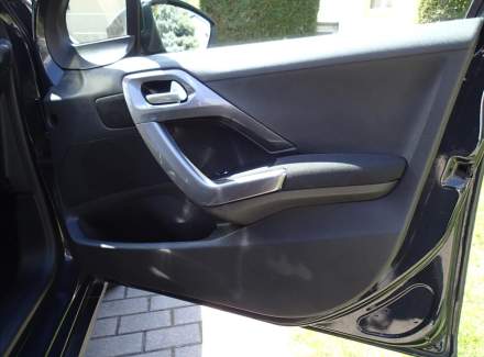 Peugeot - 2008