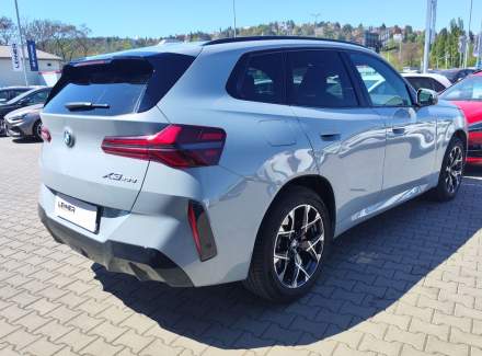 BMW - X3