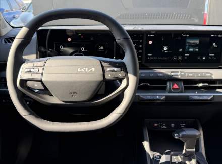 Kia - K4