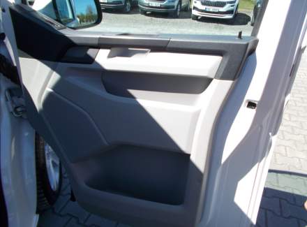 Volkswagen - Caravelle