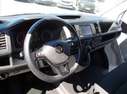 Volkswagen - Caravelle