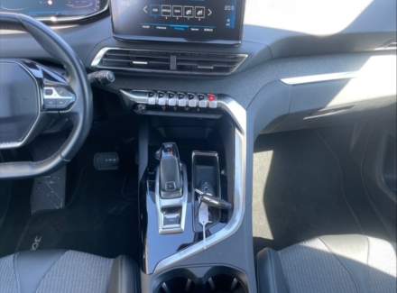 Peugeot - 3008