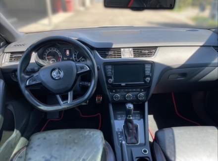 Škoda - Octavia