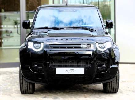 Land Rover - Defender