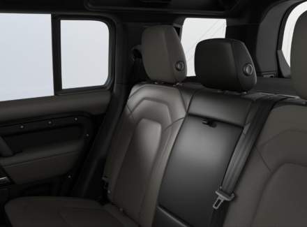 Land Rover - Defender