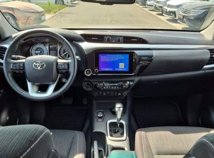 Toyota - Hilux