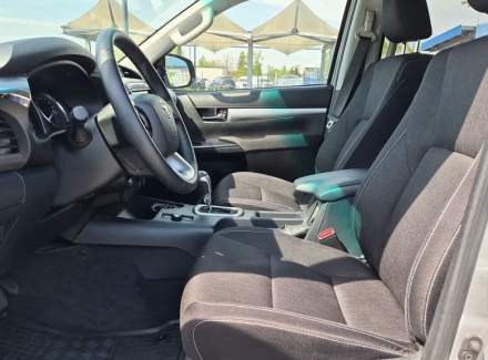 Toyota - Hilux