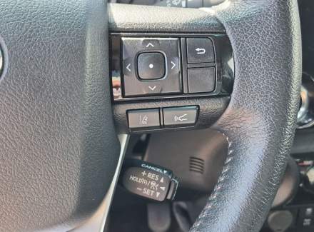 Toyota - Hilux