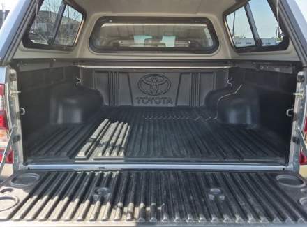 Toyota - Hilux