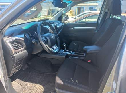 Toyota - Hilux