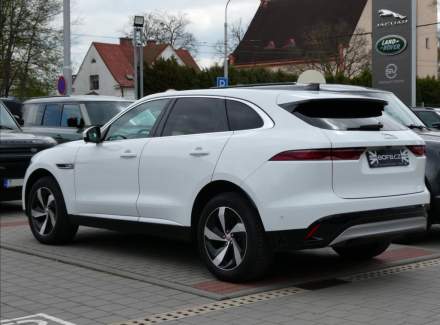 Jaguar - F-Pace