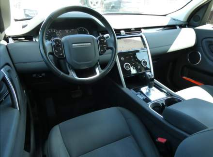 Land Rover - Discovery Sport