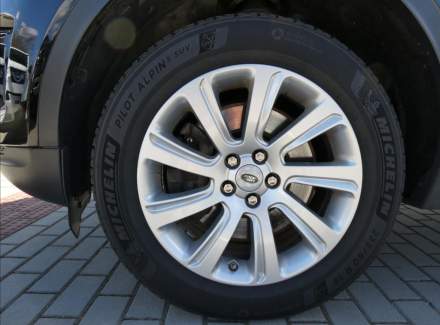 Land Rover - Discovery Sport