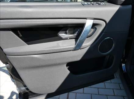 Land Rover - Discovery Sport