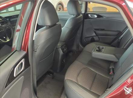 Kia - XCeed