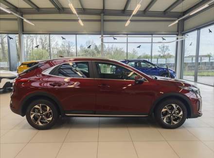 Kia - XCeed