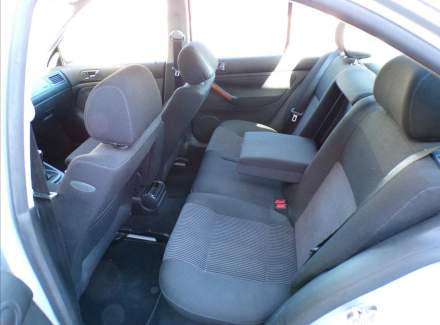 Volkswagen - Bora
