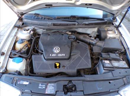 Volkswagen - Bora