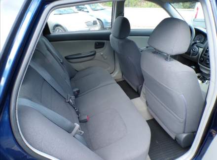Kia - Cerato (Forte)