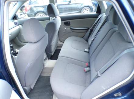 Kia - Cerato (Forte)