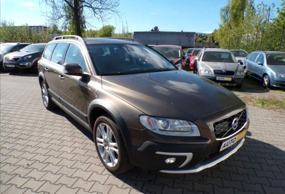 Volvo - XC70