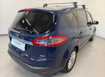 Ford - S-MAX