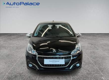 Peugeot - 208