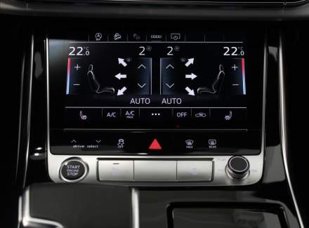 Audi - Q7