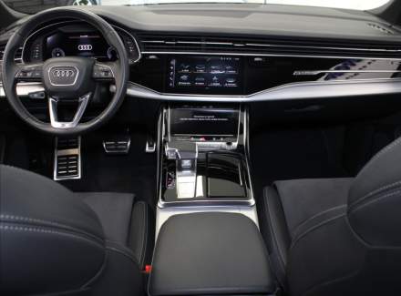 Audi - Q7