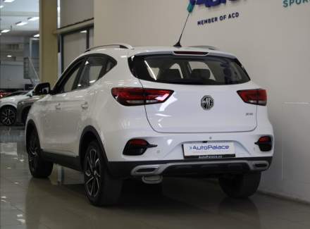 MG - ZS