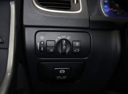 Volvo - V60