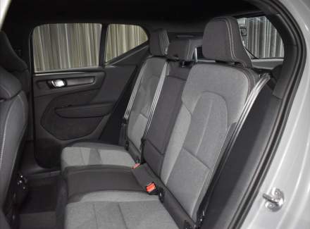 Volvo - XC40