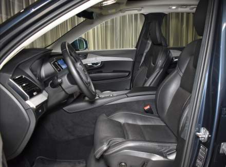 Volvo - XC90