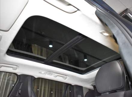 Volvo - XC90