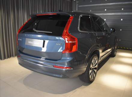 Volvo - XC90