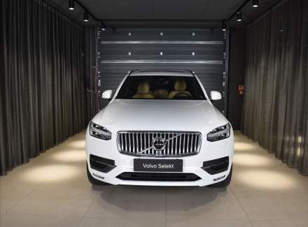 Volvo - XC90