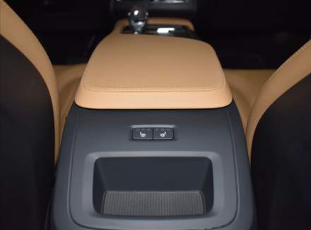 Volvo - XC90