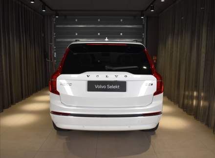 Volvo - XC90