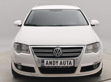 Volkswagen - Passat