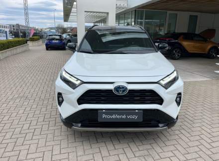 Toyota - RAV 4